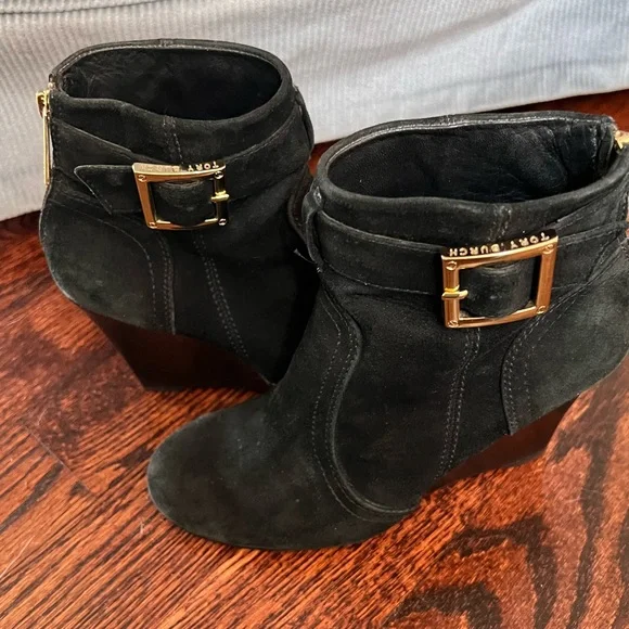 Tory Burch  Black Suede Booties - sz 7.5 - Picture 2 of 14
